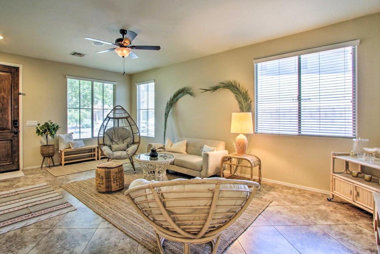 Family-Friendly Goodyear Home With Private Pool Exterior photo